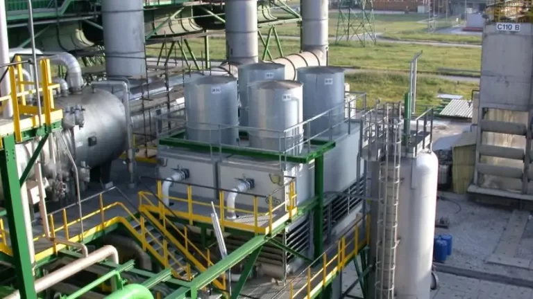 Efficient cooling is a critical factor in manufacturing industries, ensuring optimal machine performance, reduced downtime, and extended equipment lifespan.