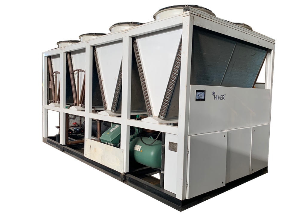Air-cooled chillers are an integral component of many modern cooling systems, offering a reliable and efficient solution for a wide range of industrial, commercial, and institutional applications.