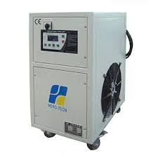 Industrial chiller for Europe