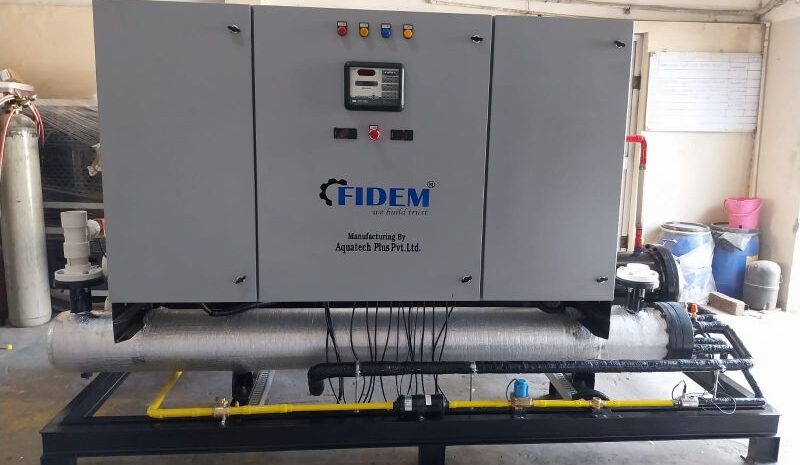 Low maintenance chiller