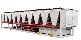 High ambient data center chiller