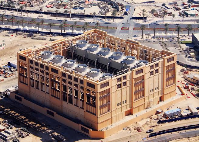 District cooling chiller